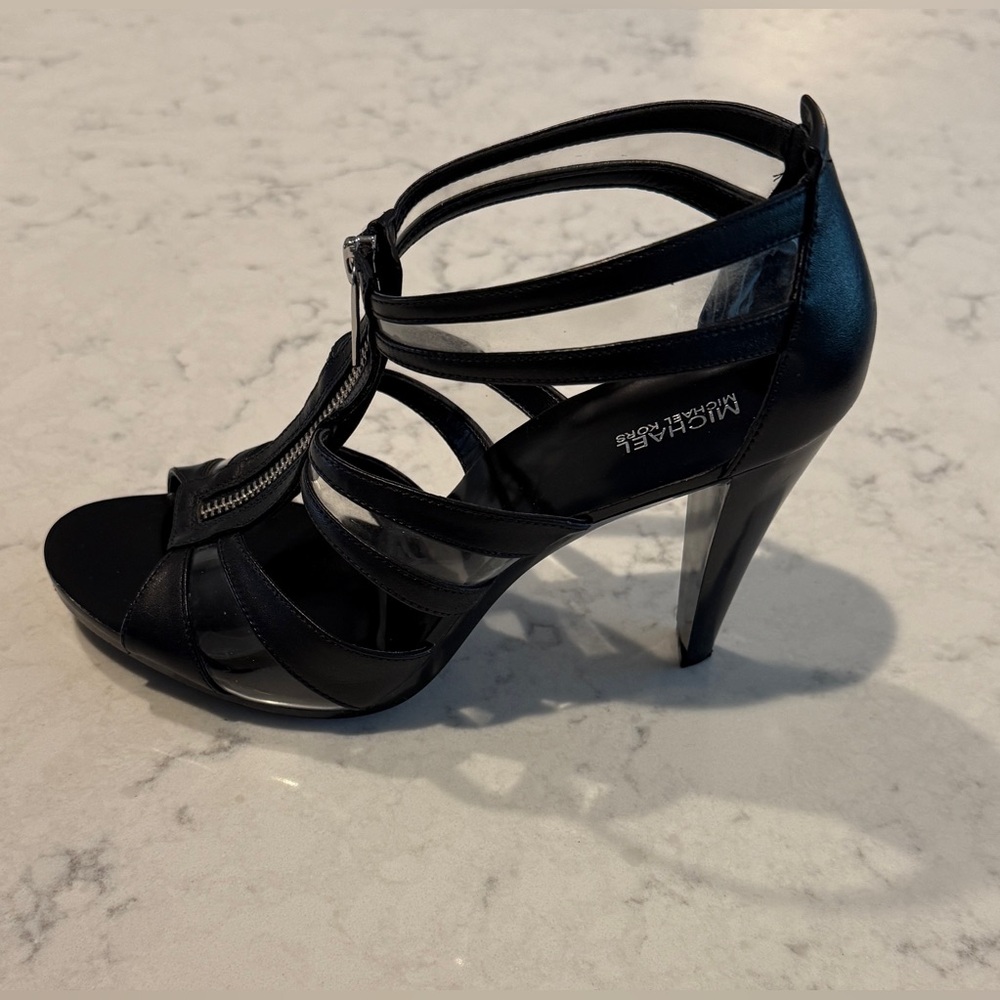 Michael Kors Black Leather T-Strap Heels, size W 9.5, NWOT!